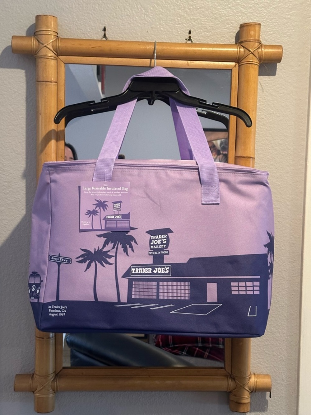 NEW limited edition large, purple, Reusable Insulated Bag- Trader Joe's/So Cal